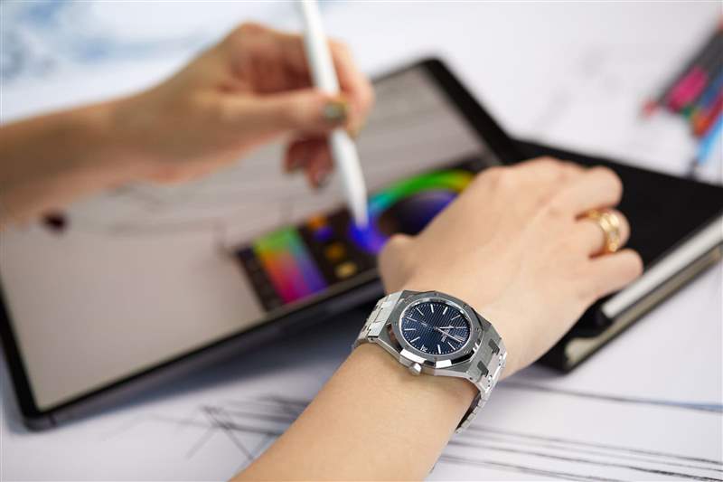與愛彼和 Wristcheck獨(dú)家設(shè)計您自己的皇家橡樹-復(fù)刻表