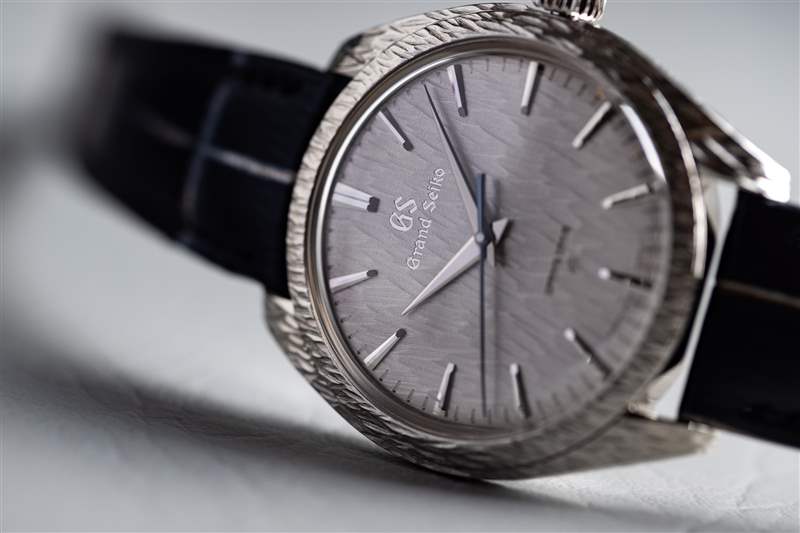 SBGZ009 Grand Seiko 的雕刻表殼和紋理表盤(pán)