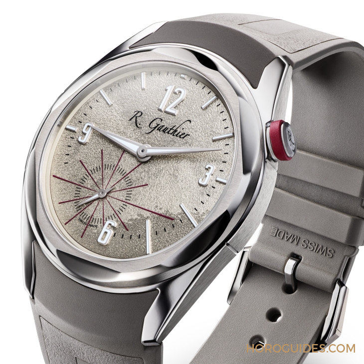 ROMAIN GAUTHIER - Romain Gauthier C系列推出第五代鈦金屬新作! 獨特的手工鑿刻紋理香檳面