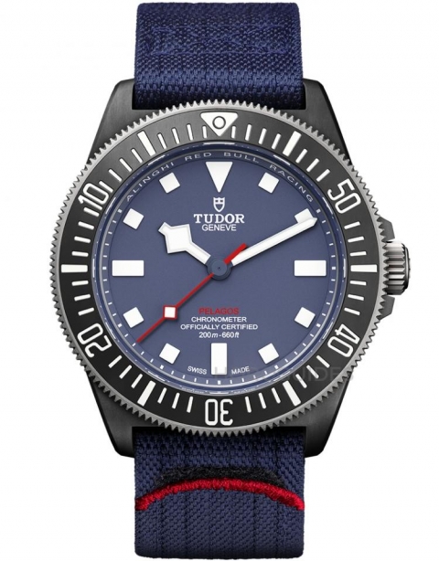 TUDOR - TUDOR Pelagos FXD腕表一次睇|鈦金屬與碳材質的嶄新運用